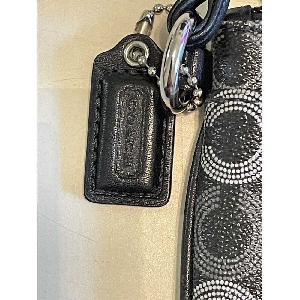 Coach Vintage Wristlet Clutch Black/Gray. - image 3