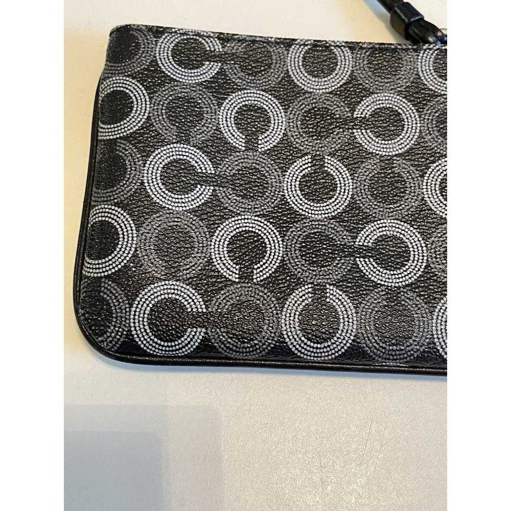 Coach Vintage Wristlet Clutch Black/Gray. - image 4