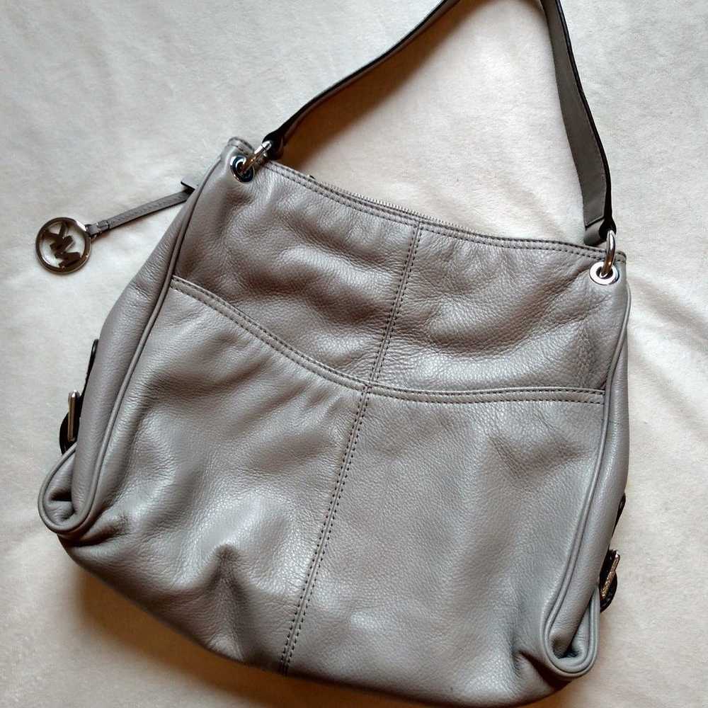 LIKE NEW Michael Kors Layton Hobo Shoulder Bag Gr… - image 2