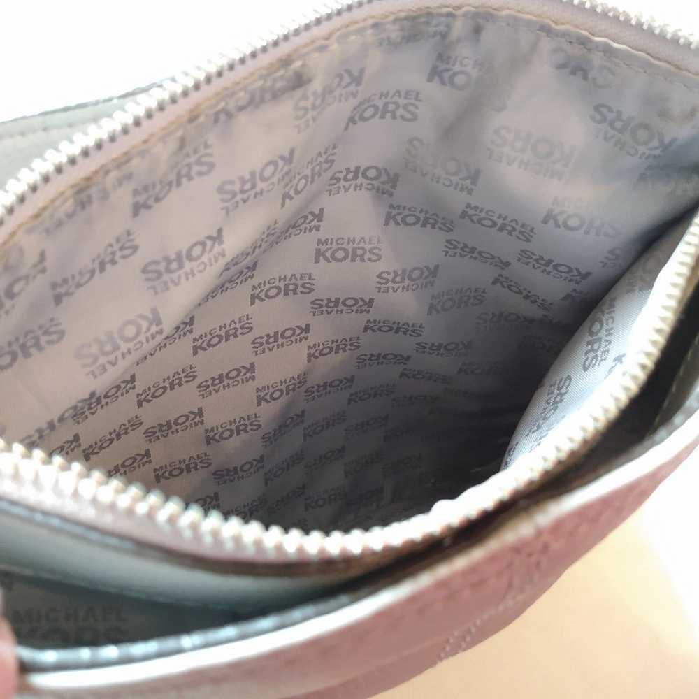 LIKE NEW Michael Kors Layton Hobo Shoulder Bag Gr… - image 7