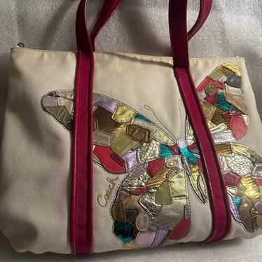 Vintage coach butterfly - Gem