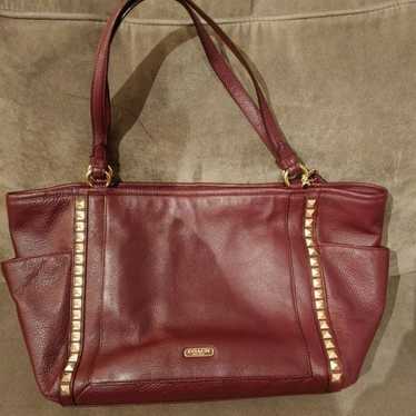 Authentic COACH Mini Signature hotsell C Large Flap Soho Burgundy Satchel Handbag C04J-7