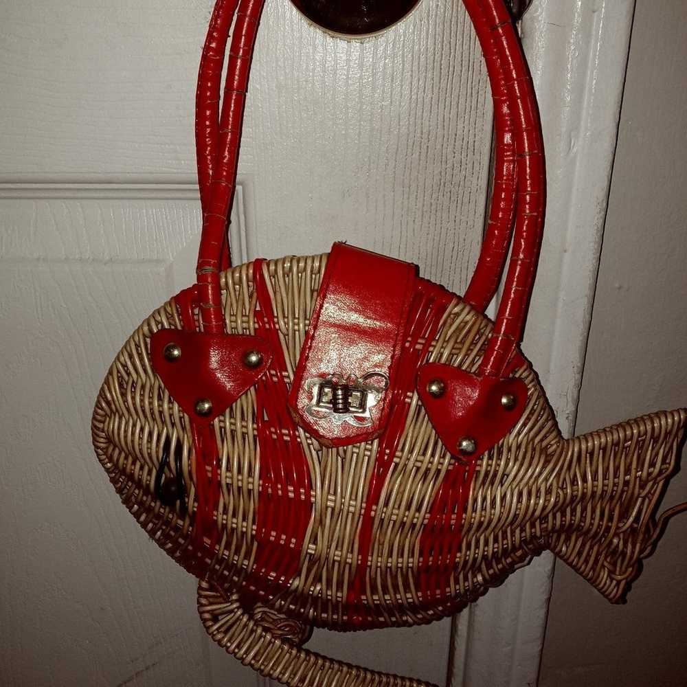 Authentic Vintage 1950s Rattan Fish Purse - image 3