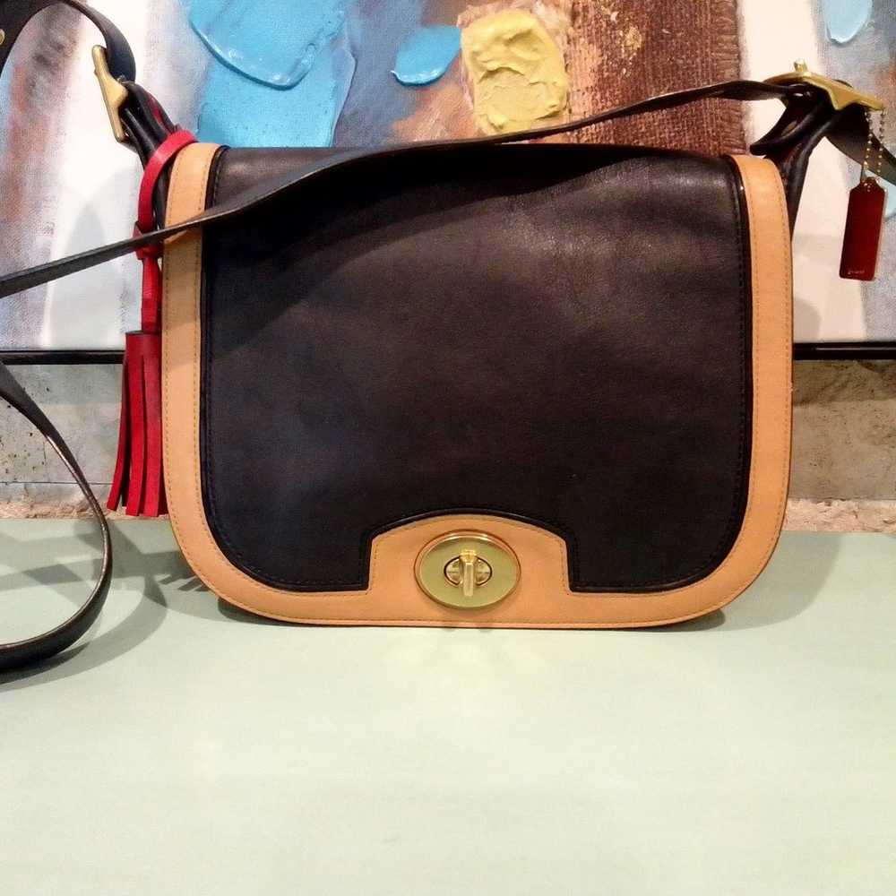 Like New Rare Vintage Coach Soho Saddle Crossbody… - image 4