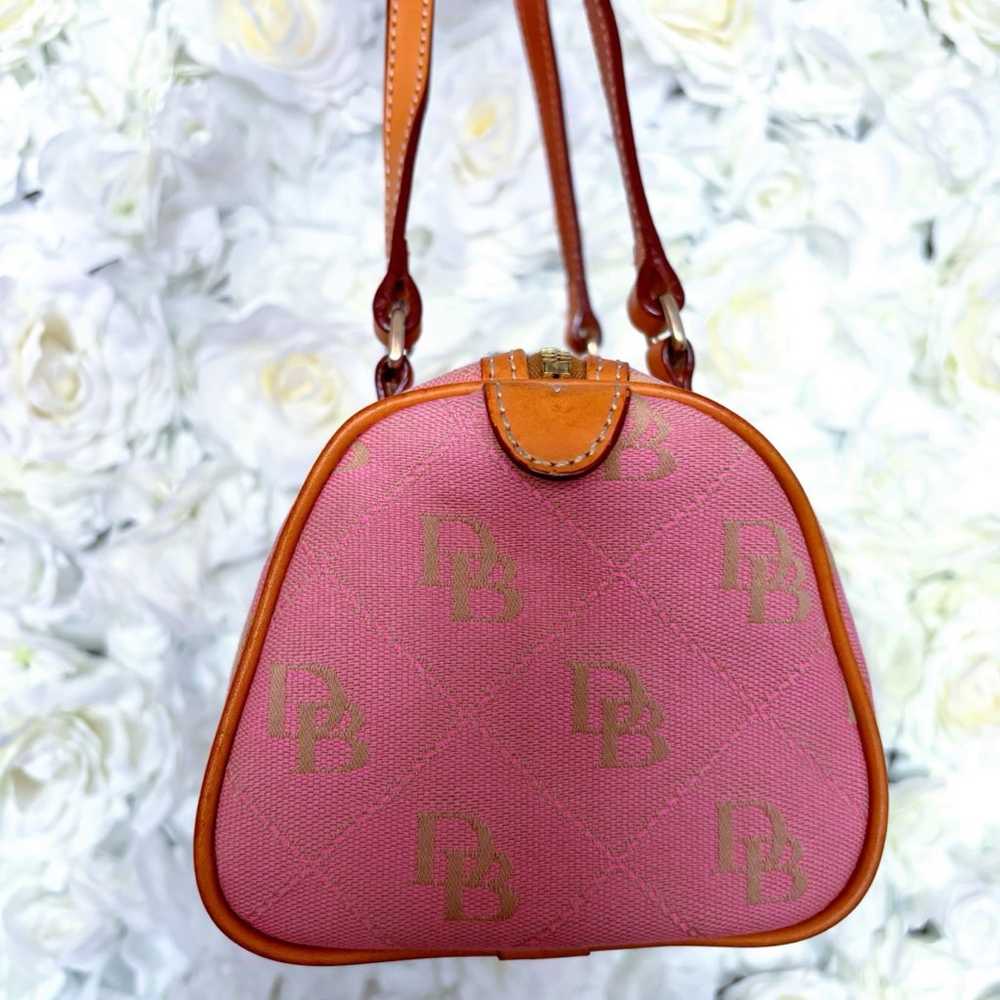 ✨ VINTAGE BUBBLEGUM PINK DOONEY & BOURKE BARREL B… - image 5