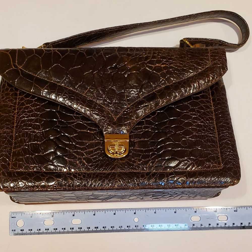 Genuine vintage alligator handbag - image 4