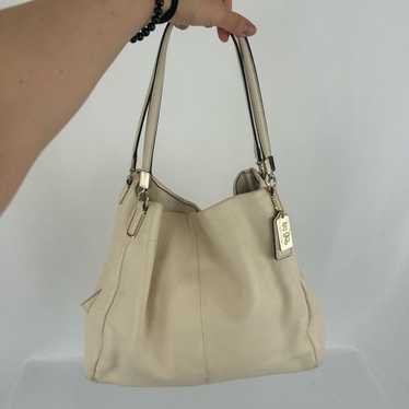 Coach Cream Pebbled Genuine Leather Large Tote Sh… - image 1