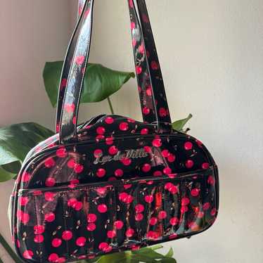 Lux de ville cherry tote