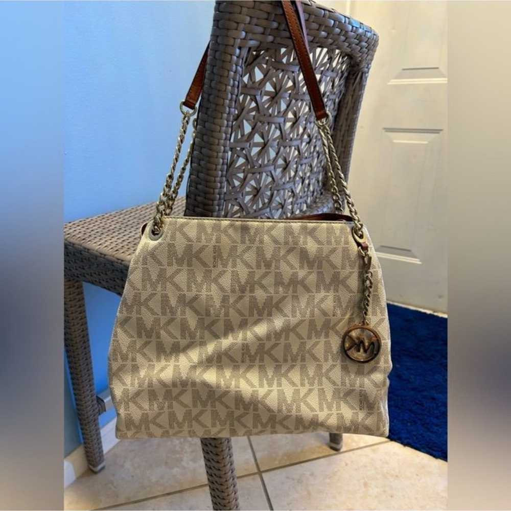 EUC Michael Kors purse. - image 6