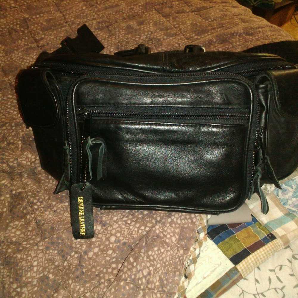 Vintage Leather Fanny Pack - image 1