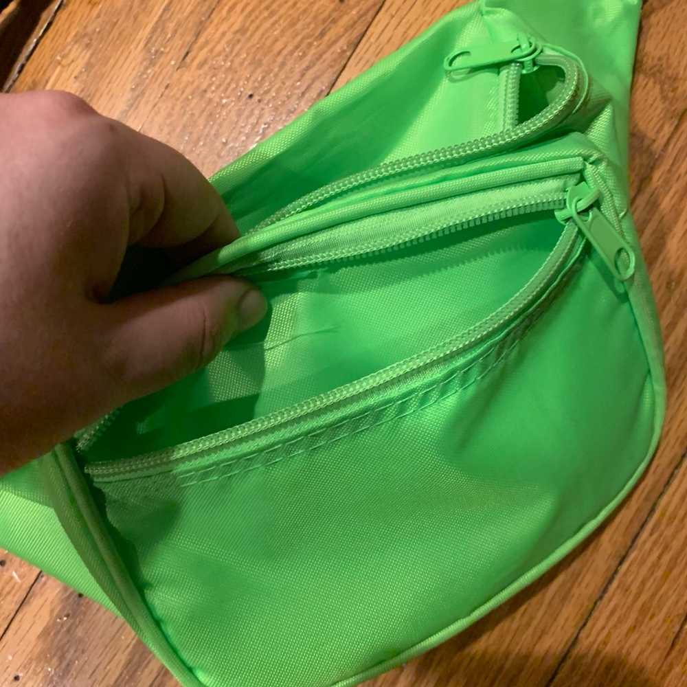 Vintage 80s/90s neon fanny pack - image 3