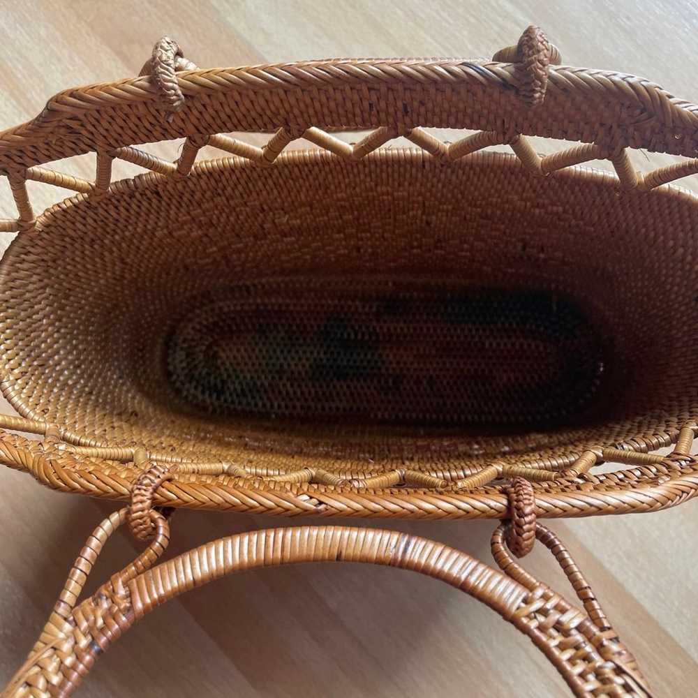 Vintage woven wicker hand purse - image 3