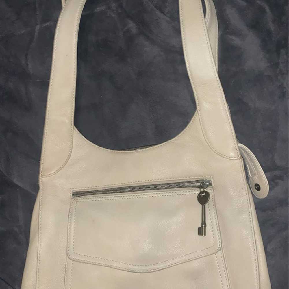 Vintage Fossil White Leather bag/purse - image 1