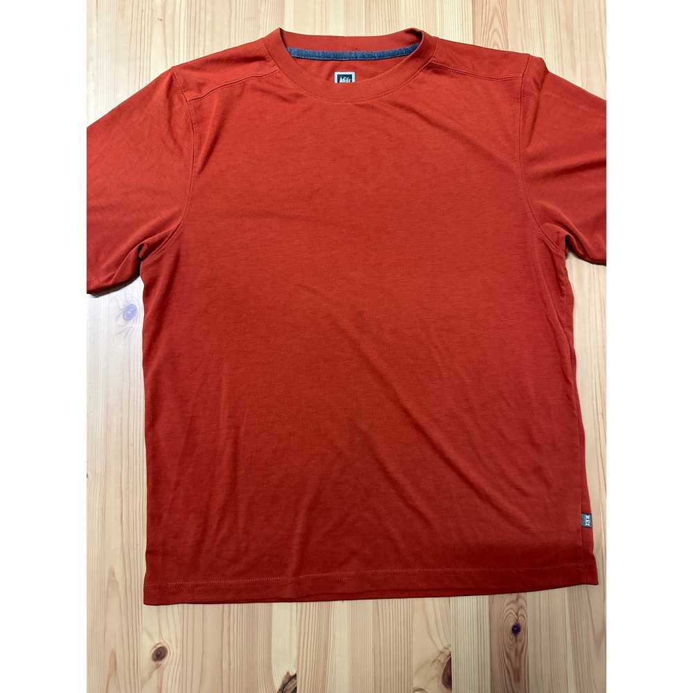 REI Mens Short Sleeve T-Shirt Medium - image 1