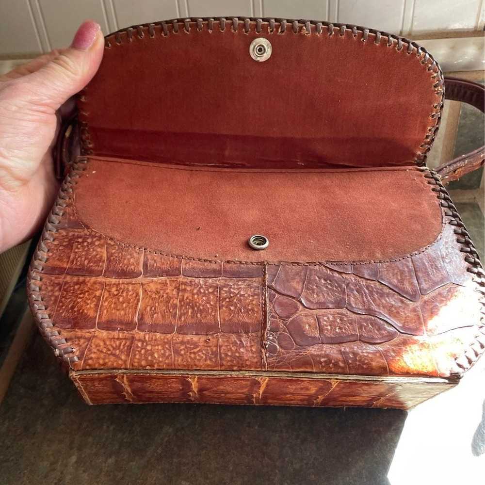 Vintage Genuine Alligator purse. 1950's or earlie… - image 7