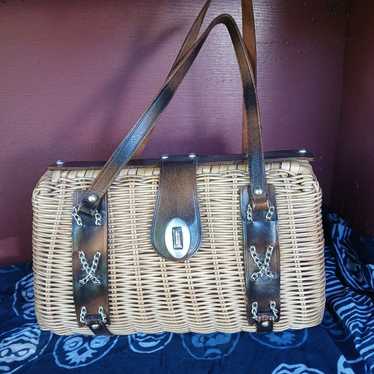 AMAZING VTG WICKER LEATHER BASKET HANDBAG PURSE  … - image 1