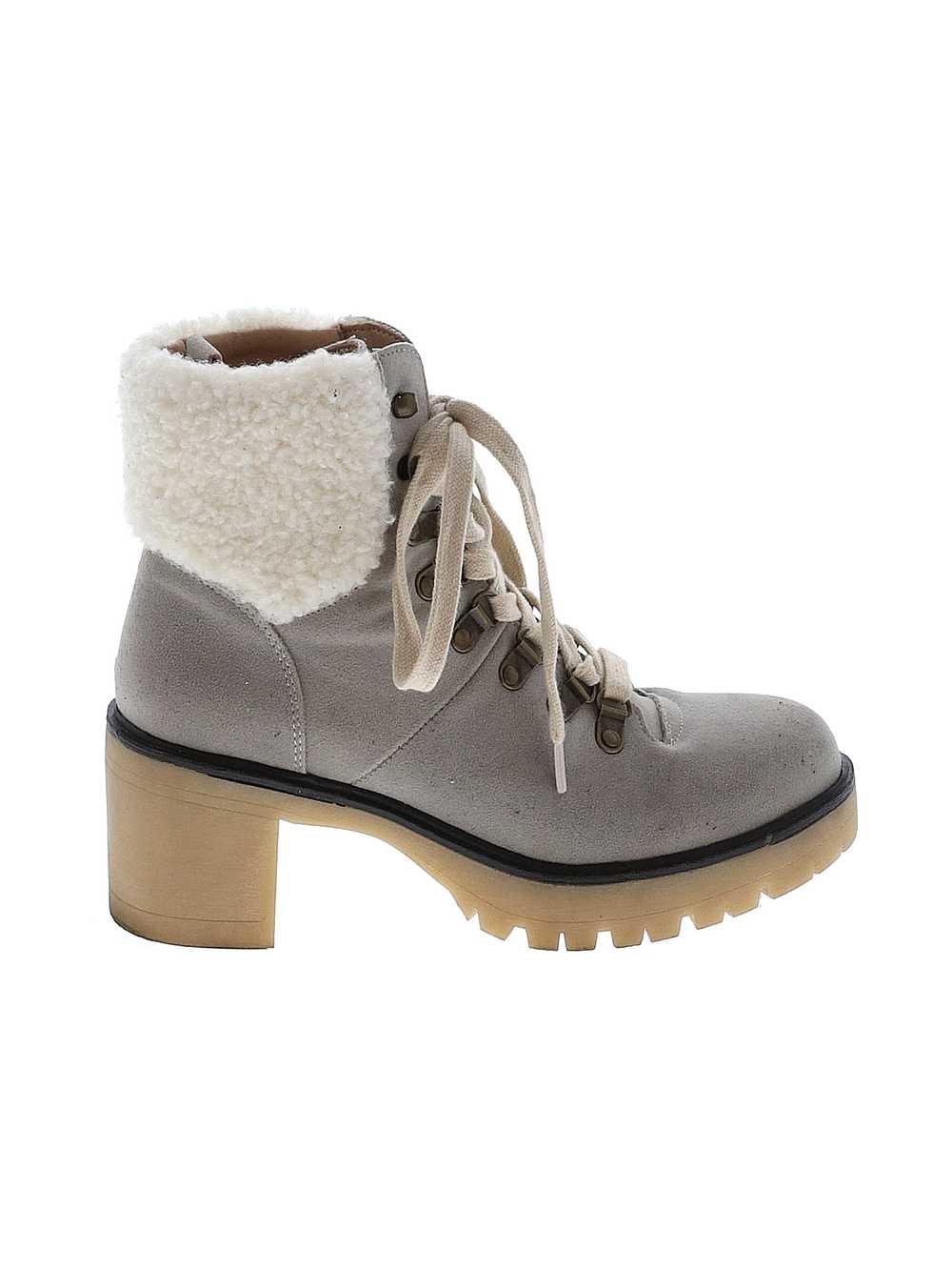 Oasis Society Women Gray Ankle Boots 6 - image 1