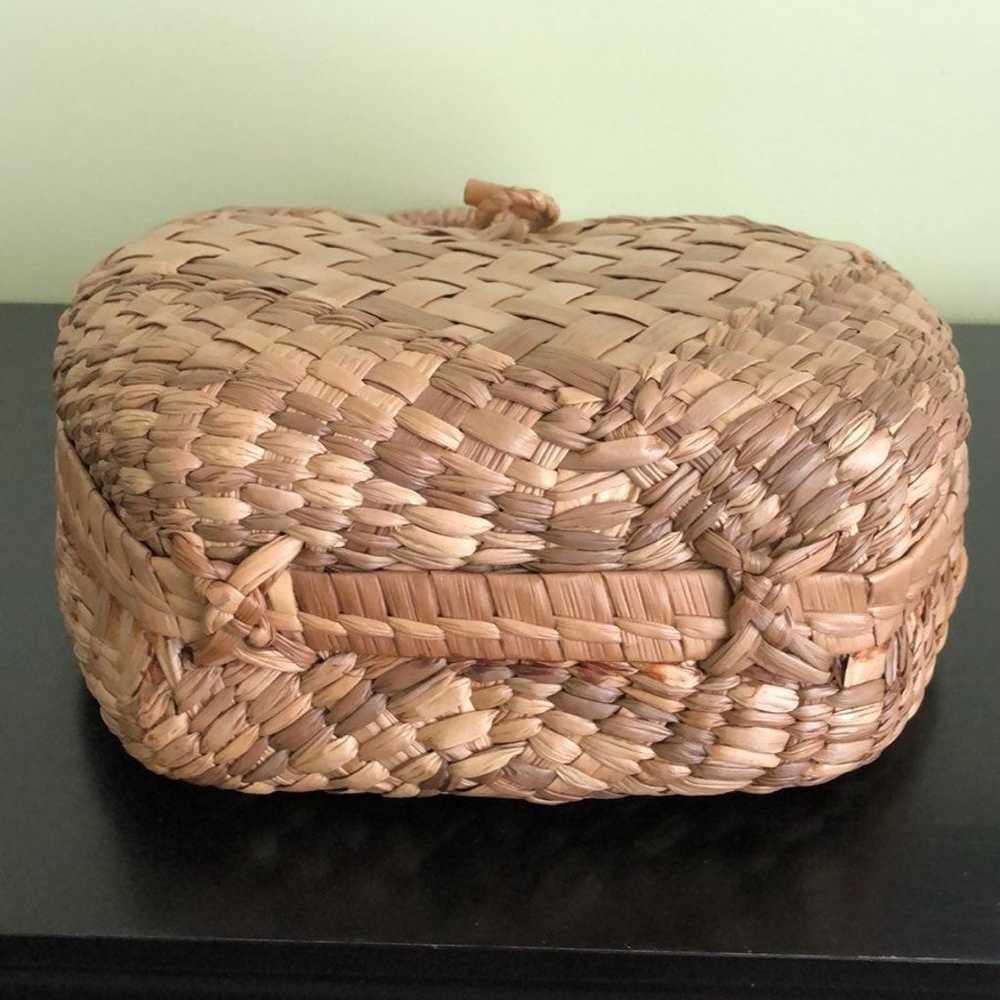 Vintage wicker purse - image 8