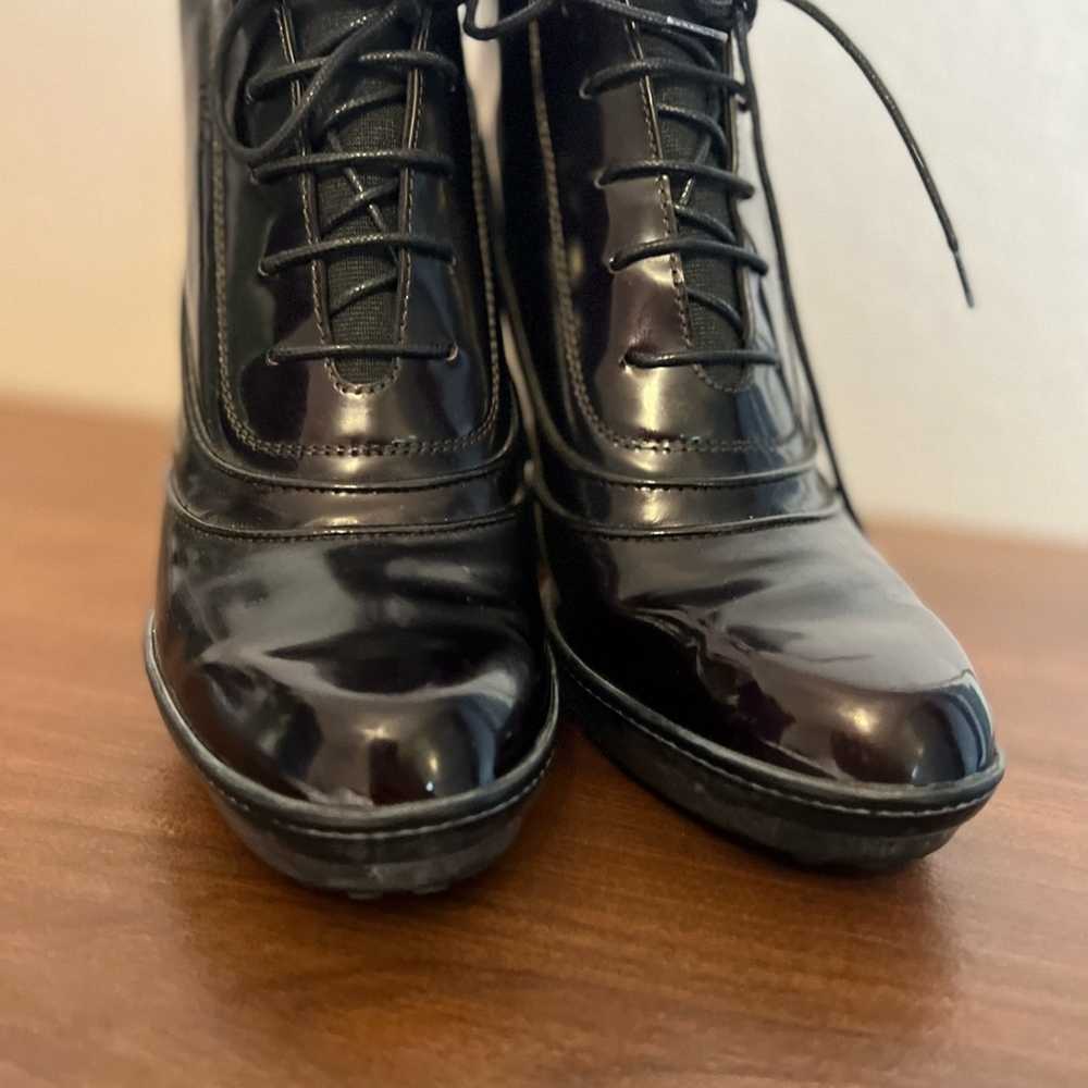 TODS Burgundy Patent Leather Oxford Heels Size 7.5 - image 6