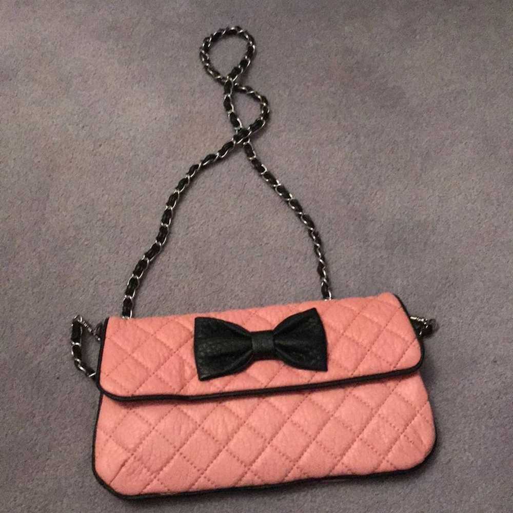 Forever 21 vintage Pink quilted bow clutch - image 3