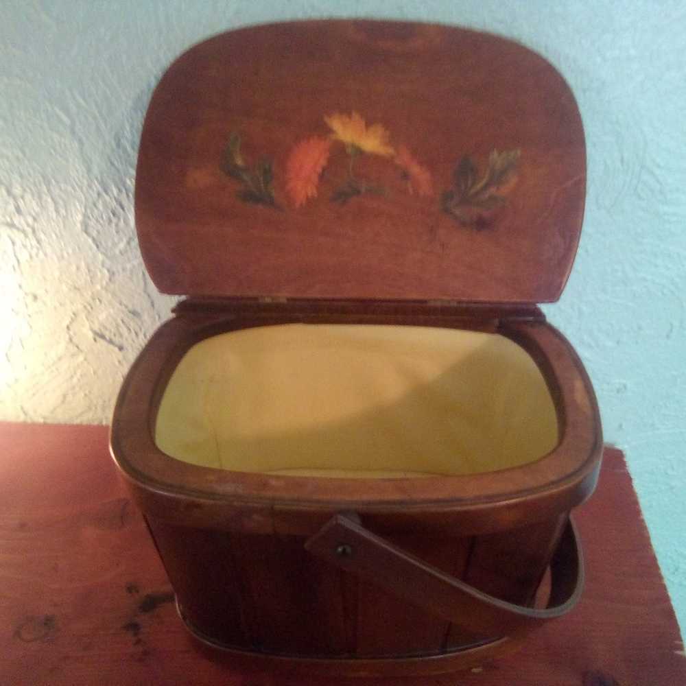 Vintage Box Purse Oak Split Floral - image 6