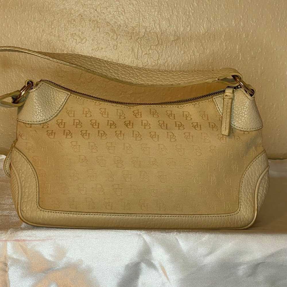 Dooney & Bourke Vintage Signature shoulder bag - image 2