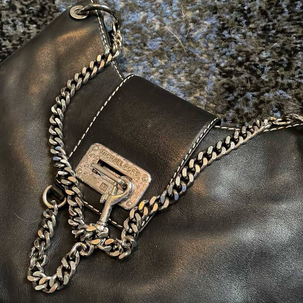 Michael kors small bag - image 9