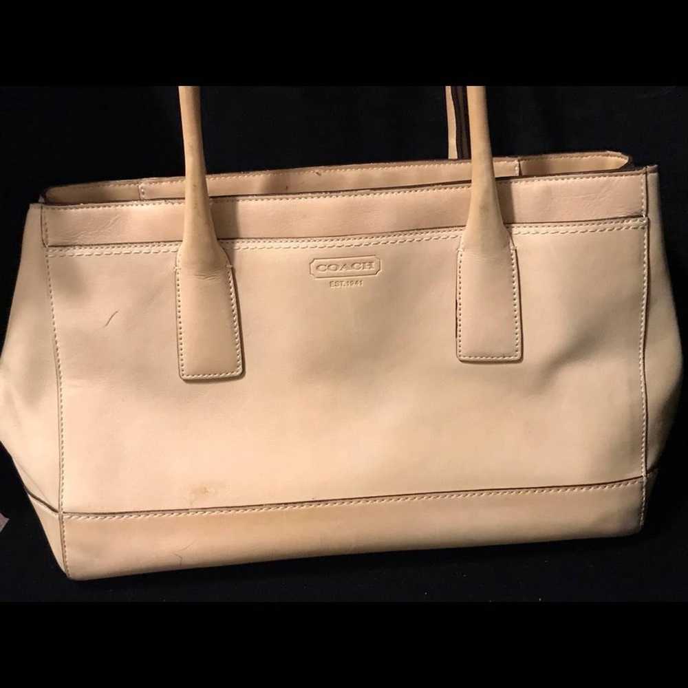 Vintage Coach Hamptons Madeline Medium Leather To… - image 6