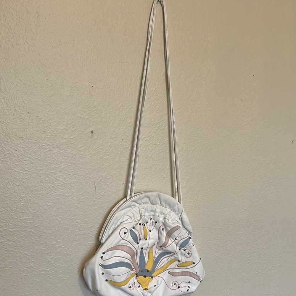 VINTAGE COLINI HANDBAGS Purse White Leather Color… - image 2