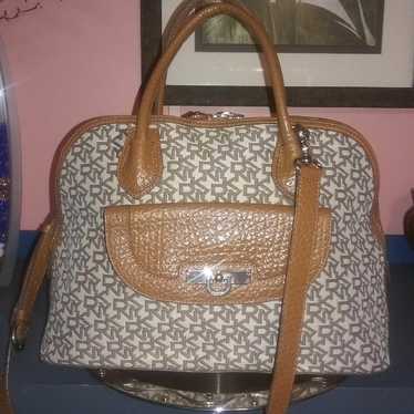 Women's Purse.. DKNY SATCHEL - image 1