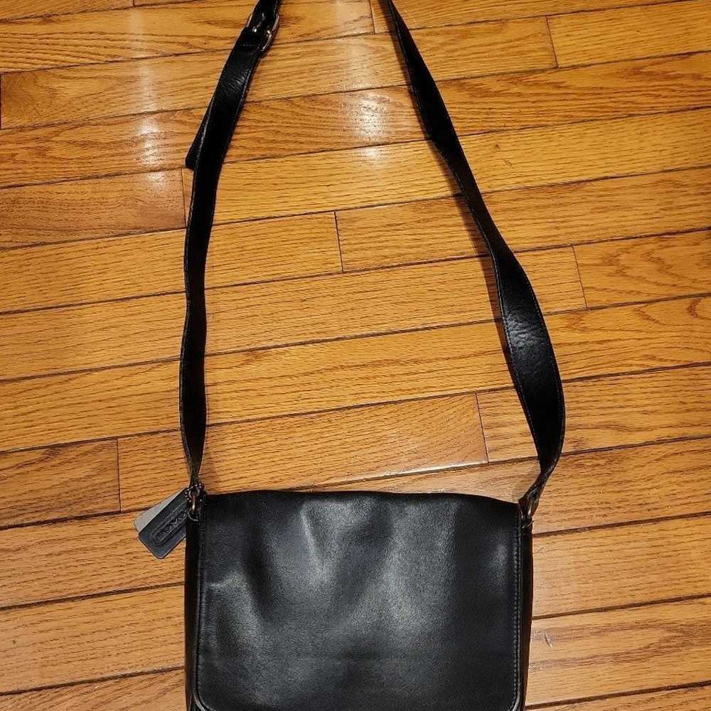 Black Leather Coach Purse - image 8