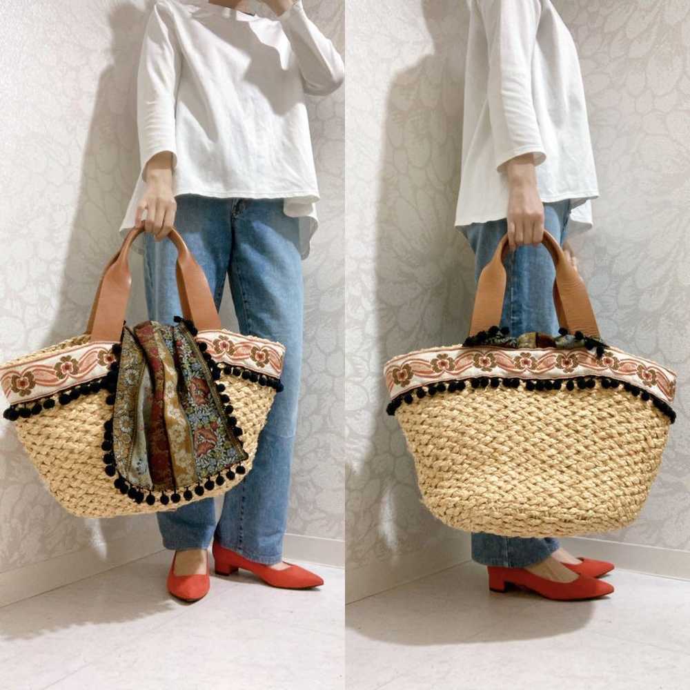 Large handmade ethnic Indoribon pom-pom basket ba… - image 2