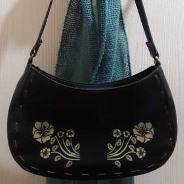 Vintage Leather Purse with Flower Detail - image 1