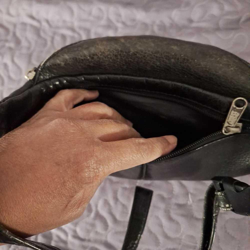 Vintage black  leather fanny pak - image 3