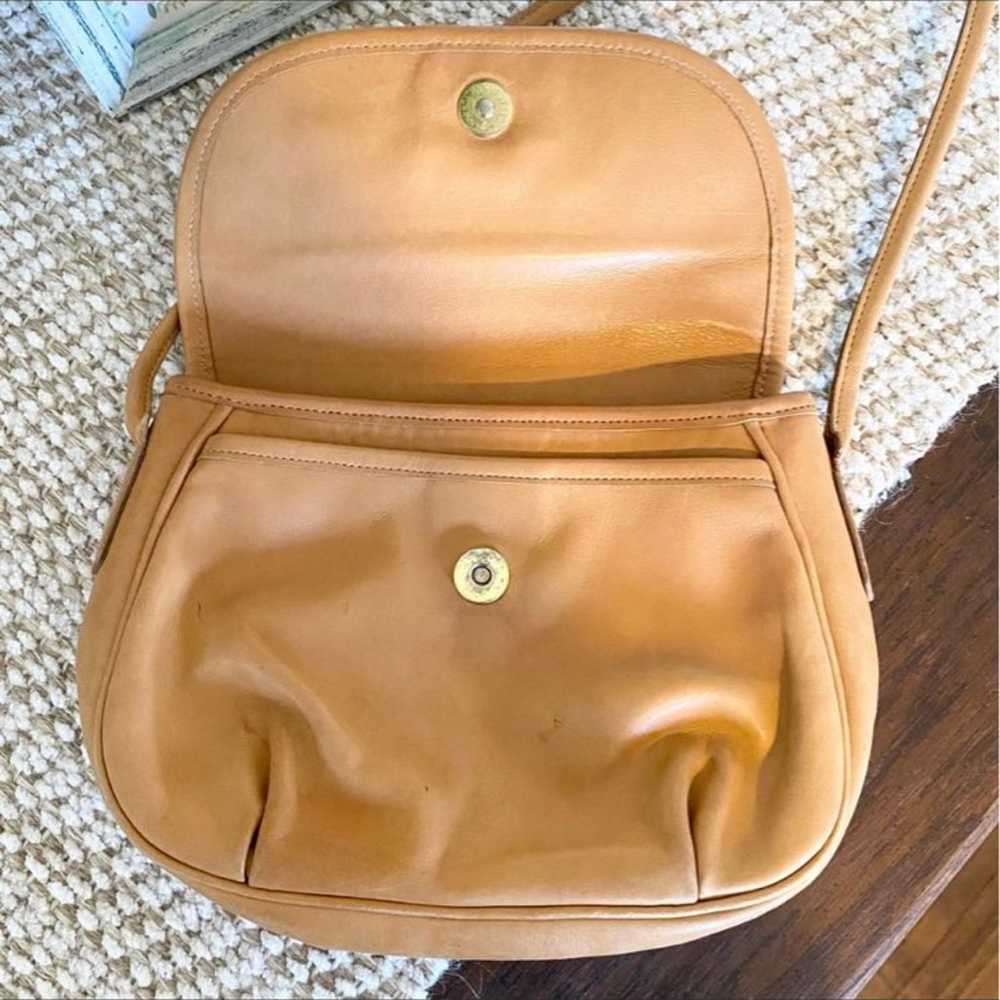 VINTAGE COACH Leather Crossbody Bag - image 4