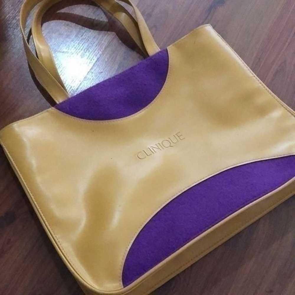 Vintage MOD Clinique vinyl bag. - image 8