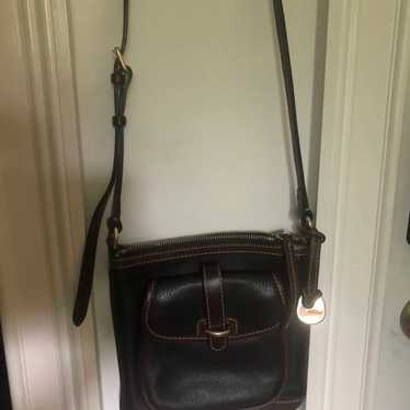 Vintage Dooney and Bourke smooth leather crossbody - image 1