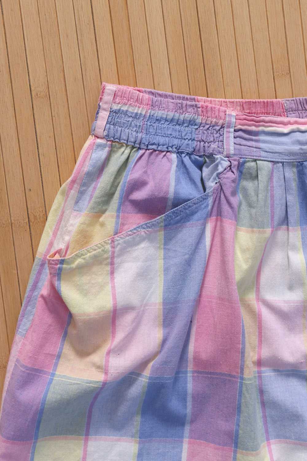 Pastel Plaid Cotton Shorts L/XL - image 2