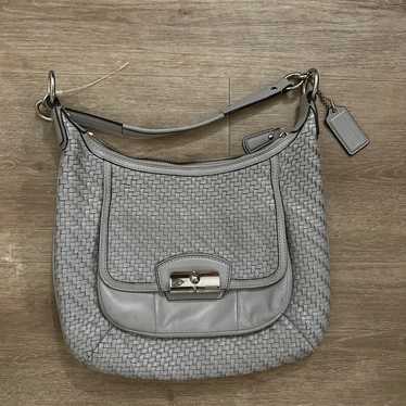 Vintage Gray Coach shoulder bag!