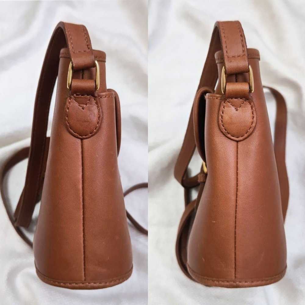 Etienne Aigner leather shoulder bag in brown - image 3