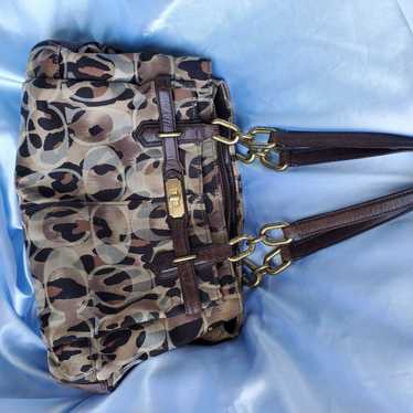 COACH cheetah print shoulder bag