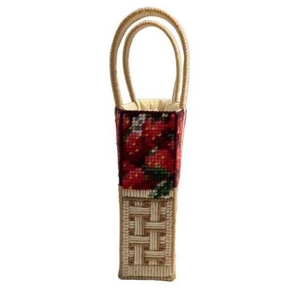 Needlepoint Strawberries Woven Metal Feet Handmad… - image 3