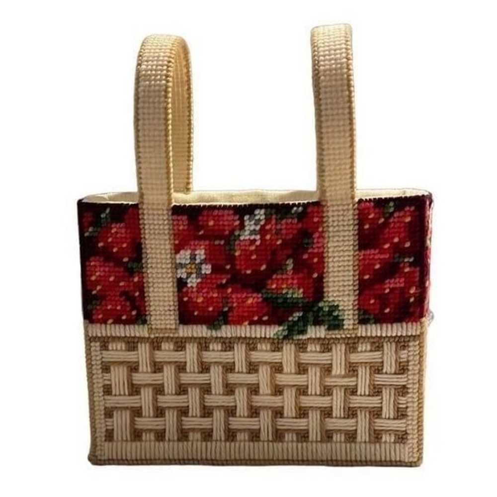 Needlepoint Strawberries Woven Metal Feet Handmad… - image 8