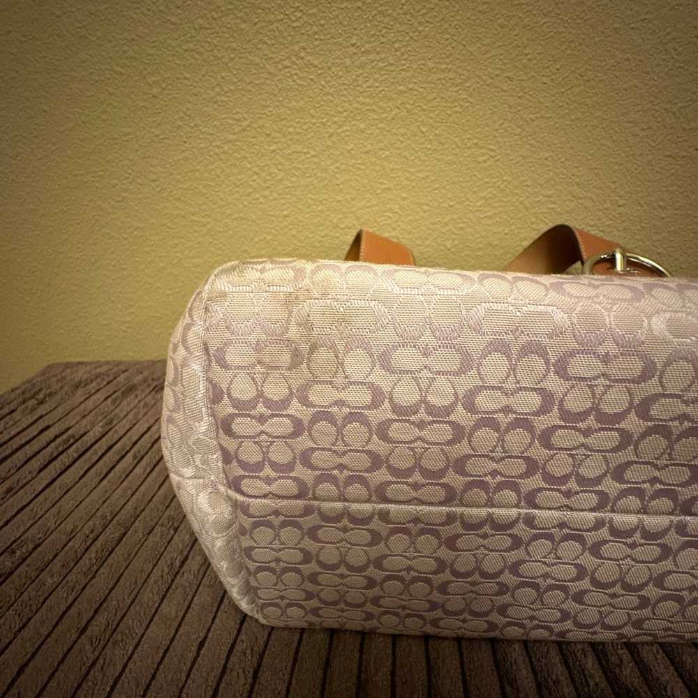 Vintage light purple coach bag - image 6