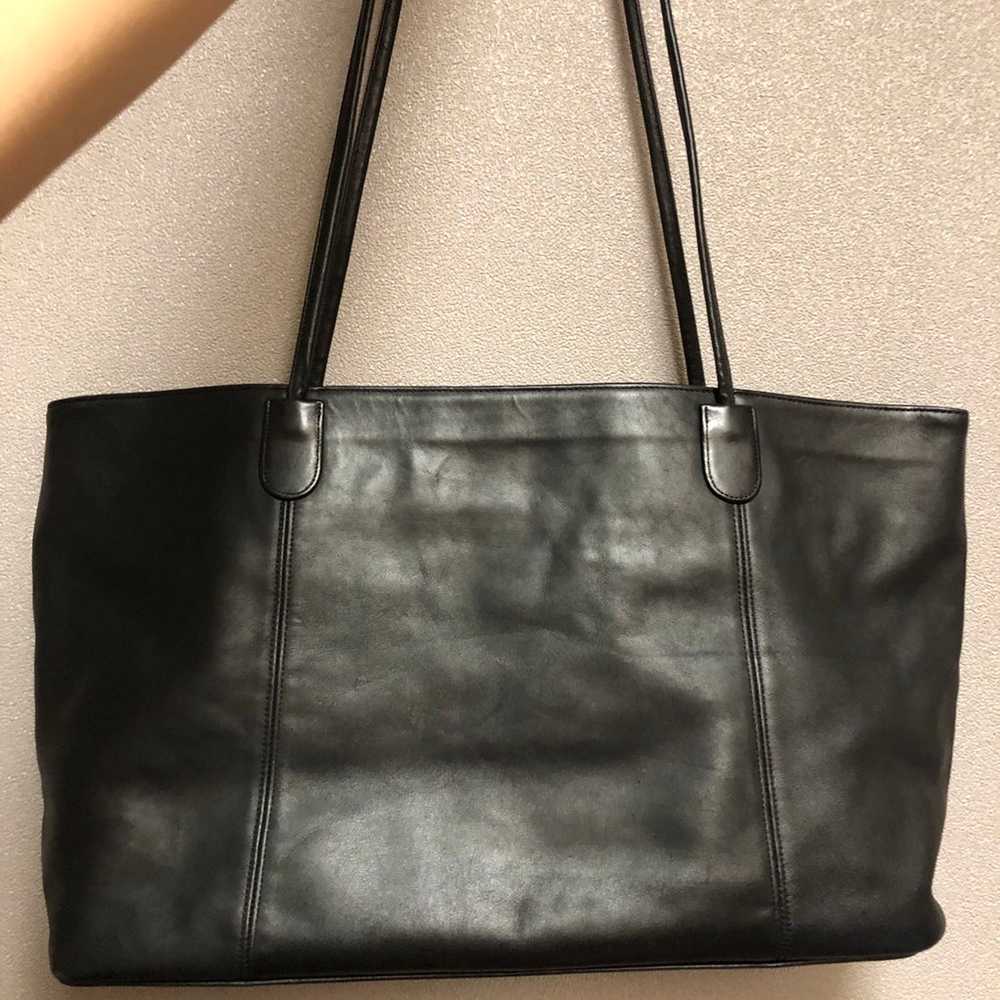 Coach Leather Tote Black Vintage Zipper - image 1