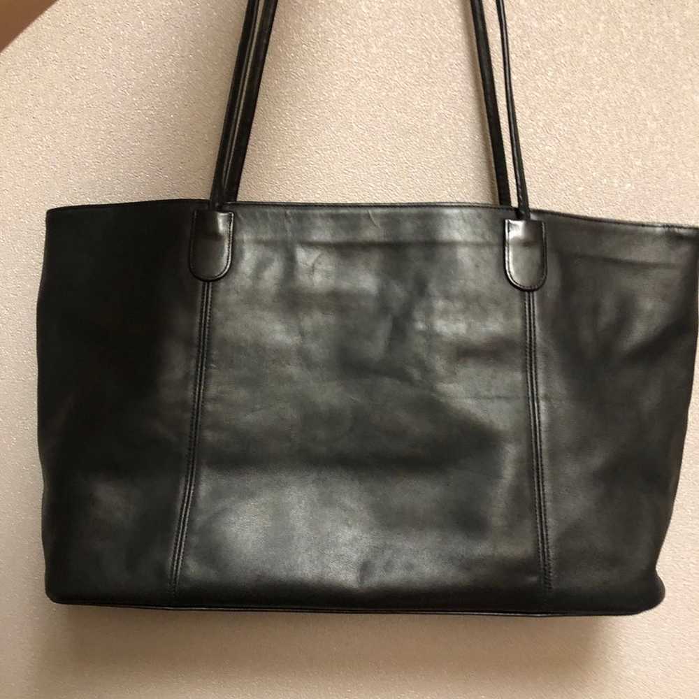 Coach Leather Tote Black Vintage Zipper - image 2