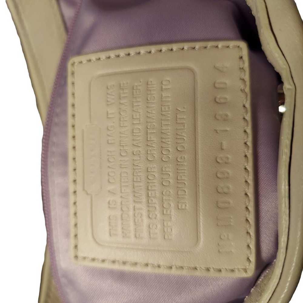 Vintage Coach Lavender Cricket 13604 - image 7