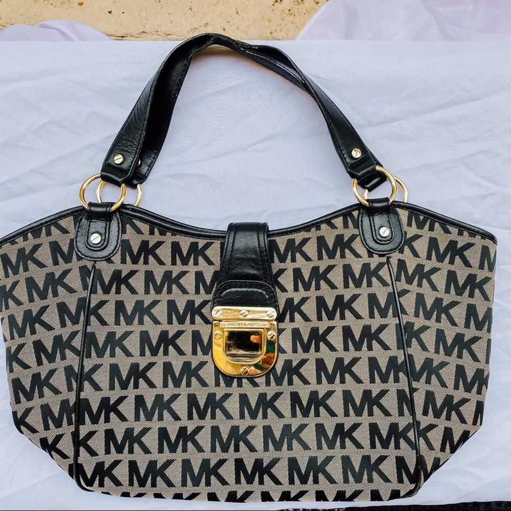 MICHAEL Kors Charlton Signature Tote - image 2