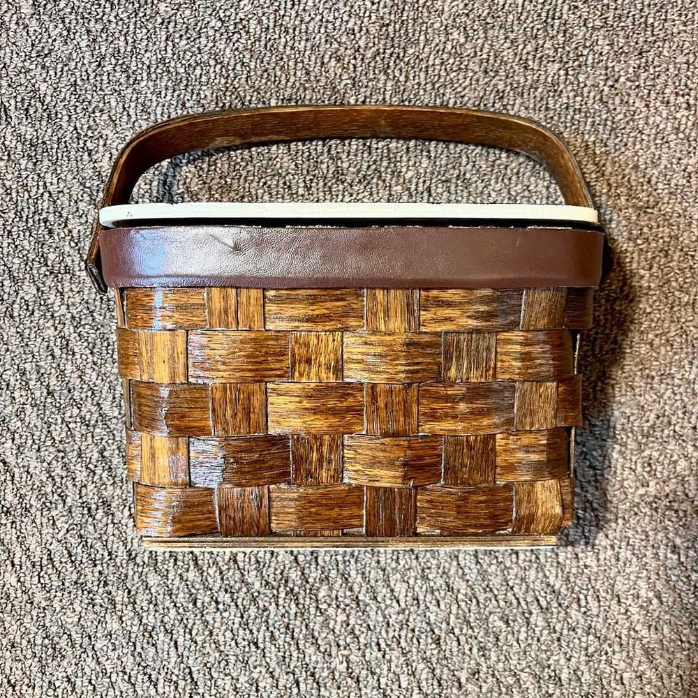 Vintage 1960’s horse picnic basket purse - image 2