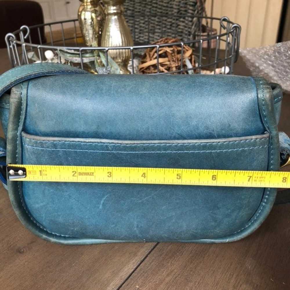 JW  Hulme Co. Vintage Legacy Crossbody - image 3